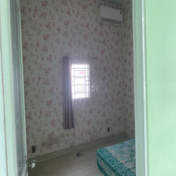 Nhà rộng thông thoáng