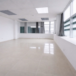 Cho thuê Tòa nhà văn phòng mặt tiền Đỗ Xuân Hợp gần CĐ Công Thương