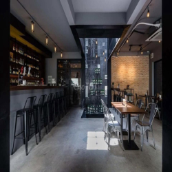 Cho thuê nhà mặt tiền Nguyễn Bỉnh Khiêm, Quận 1.