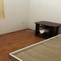 Cho thuê căn hộ tại tập thể A3a Giảng Võ - Tầng 6