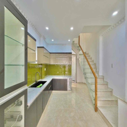 CHO THUÊ NHÀ 5 TẦNG - TRUNG TÂM PHÚ NHUẬN - VỊ TRÍ VIP