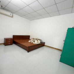 Nhà 4,5x20 có nội thất KdC Nông Thổ Sản