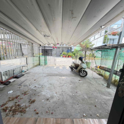 Nhà 4,5x20 có nội thất KdC Nông Thổ Sản