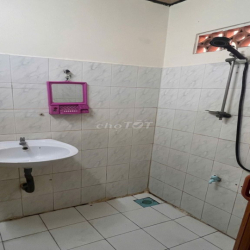 Cho thuê nhà nguyên căn 70m2, hẻm Trường Chinh