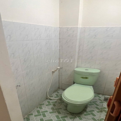 Cho thuê nhà nguyên căn 70m2, hẻm Trường Chinh