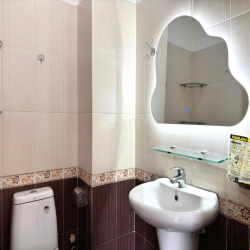 CHO THUÊ CHDV 1PN BAN CÔNG NGAY CÔ GIANG PHAN XÍCH LONG