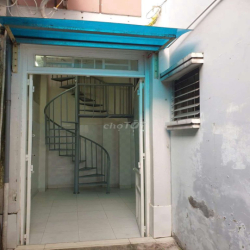 Nhà-NC-2PN-2WC-Gia-7,5Tr-TL-Huynh Văn Bánh-P11-Q.Phú Nhuận 