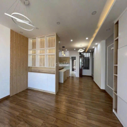 Cần cho thuê nhà MT 40B Lam Sơn P.2 Q.Tân Bình