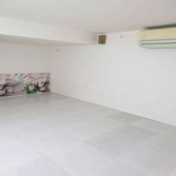 Nhà-NC-2PN-2WC-Gia-7,5Tr-TL-Huynh Văn Bánh-P11-Q.Phú Nhuận 