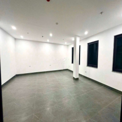 Thuê Văn Phòng 60m2 Đền Lừ - Hoàng Mai. Mặt tiền 15m, Ô tô đỗ FREE