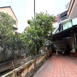 CHO THUE 2 CĂN LIỀN KỀ 500m2