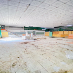 Cho thuê kho 800 m2  mặt tiền Nguyễn Văn Linh 35  triệu