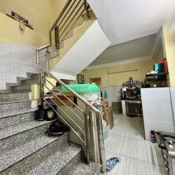 Nhà Có Nội Thất 3,5x20m 1Lầu (3PN 2WC) Hẻm 3Gác. Cư Xá Phú Lâm A. Q6
