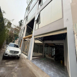 CHO THUÊ MẶT BẰNG TẦNG 3 300M²/SÀN ĐỘI CẤN THANG MÁY MẶT TIỀN 15M