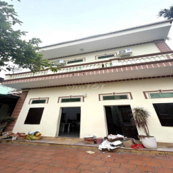 CHO THUE 2 CĂN LIỀN KỀ 500m2