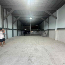 kho cho thuê an dương vương p16q8 DT 200m giá 22tr