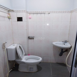 Phòng trọ Giờ giấc tự do Quận 5 Trần Bình Trọng 2tr9/tháng