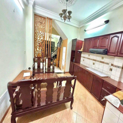 🏡 Nhà cho thuê Bạch Đằng, Bình Thạnh, 4PN sát hẻm xe hơi