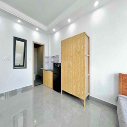 TRỐNG SẴN SIÊU PHẨM STUDIO CỬA SỔ TRỜI - THANG MÁY NGAY NGÃ TƯ GÒ MÂY