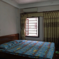 CC cho thuê nhà 3 tầng trong hẻm Lê Quang Đạo, Phú Đô