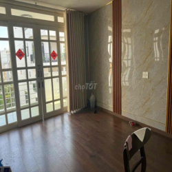 Nhà Full nội thất khu Tên Lửa 4.5x18,3 Lầu Full nội thất