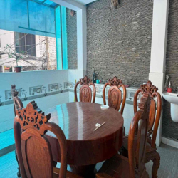 Nhà Full nội thất khu Tên Lửa 4.5x18,3 Lầu Full nội thất