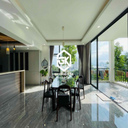 VILLA ĐỊA TRUNG HẢI PHÍA BẮC PHONG CÁCH HIỆN ĐẠI TOÀN CẢNH VỊNH NHA TR