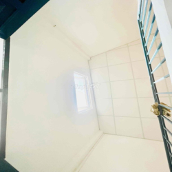Nhà Nguyễn Thái Sơn, Dương Quãng Hàm 40 m