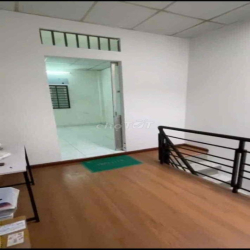 Cho thuê nhà NC trệt lầu có sân xe.2pn2wc. Nghĩa Hưng p6, Tân Bình