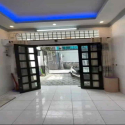 Cho thuê nhà NC trệt lầu có sân xe.2pn2wc. Nghĩa Hưng p6, Tân Bình