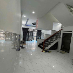 CHO THUÊ NHÀ ĐƯỜNG KÊNH TÂN HOÁ [5m x 15m] 3 LẦU - 5PN - 4WC