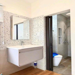 Căn Hộ 1PN/1PK Ban công Rộng 40m2 ngay Ngã tư Bảy Hiền - BV Thống Nhất