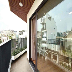 Căn Hộ 1PN/1PK Ban công Rộng 40m2 ngay Ngã tư Bảy Hiền - BV Thống Nhất