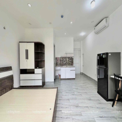 Căn Hộ Cao Cấp Đầy Đủ Nội Thất Ngay Khu Công Nghiệp Tân Bình - Etown