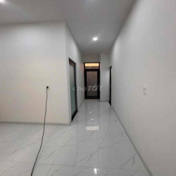 NHÀ 4 TẦNG MỚI XÂY 100% GẦN VIN PHƯỚC THIỆN Q9