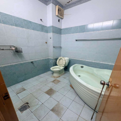 Tháng
🔥 Nhà  – 1 Trệt 1 Lầu, 2PN 2WC, Hẻm Xe Hơi, Giá 8 Triệu