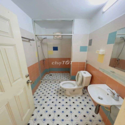 cho thuê mặt tiền 147 nguyễn văn lượng gò vấp đúc 4lầu 4.2x16m gia25tr