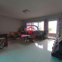 Nhà Nguyên Căn MT Giải Phóng_ 6x20m_ Trệt 3 Lầu_ Sẵn Máy Lạnh.