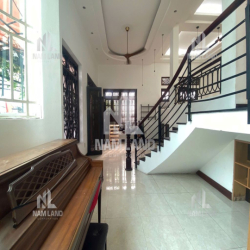 🔥 Cho Thuê căn villa sân vườn 10x12m 1 trệt 3 lầu-giá 50tr/tháng