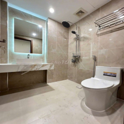 HOT! NHÀ MỚI THƯỢNG THANH 45m 6 TẦNG THANG MÁY–Ô TÔ VÀO NHÀ–CHỈ 16TR