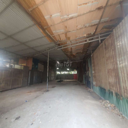 Cho thuê 180m kho xưởng Đường Phạm Hữu Lầu Quân 7