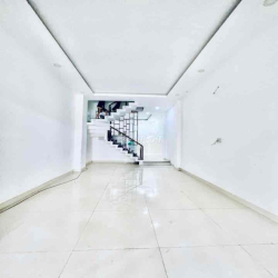 Cho Thuê Nhà Phố Như Citylank DT 250m2 1Trệt 3Lầu 5Pn 5Wc Hà Huy Giáp