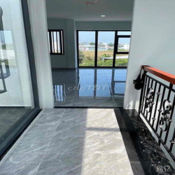 Cho Thuê Nhà Phố Liền Kề KĐT Mới Đông Tăng Long Q9
