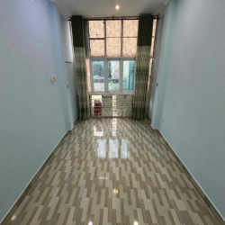 Pass hợp đồng thuê nhà nguyên căn 3PN, 3WC, quận 1